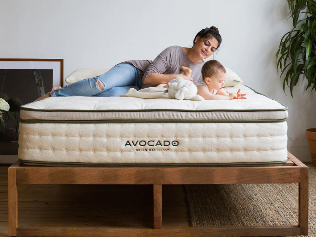 Mother and baby on a Avocado matress
