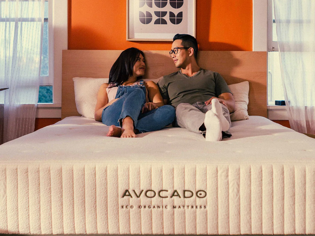 Couple on a Avocado mattress